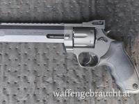 TAURUS RAGING HUNTER 44 MAG 8 3/8" BLACK