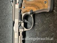 Beretta 92X Performance incl. Holzgriffschalen