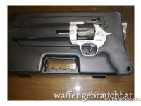 Taurus Raging Hunter im Kaliber .44 Magnum mit Transportkoffer