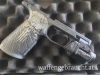 Wilson Combat Grip Modul mit Punisher logo für Sig Sauer P365 & Streamlight TLR 8G Sub.    NEUWERTIG