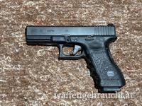 Pistole Glock 22 Gen 3 Kaliber .40 S&W verstellbare Kimme langer Magazinhalter und Verschlussfanghebel 