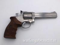 Sehr schöner Smith and Wesson Revolver 686-1 im Kaliber .357 Magnum