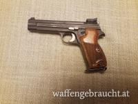 SIG P 210