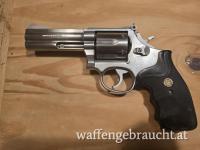 Smith & Wesson 686