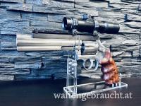 Smith & Wesson 617 6" STS .22 LR mit Montageschiene und Tasco Pro Class