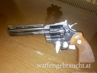 Colt Python im Kaliber .357 Magnum mit 6 Zoll Lauflänge