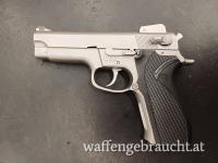 Smith & Wesson Mod. 5906, Kaliber 9x19