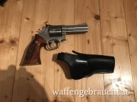 Smith and wesson Revolver 