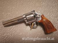 Smith & Wesson 686