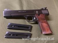 Smith & Wesson 41 Champion