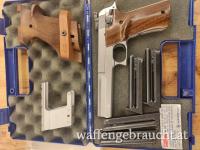 S&W 2206 Target mit einmal alles..